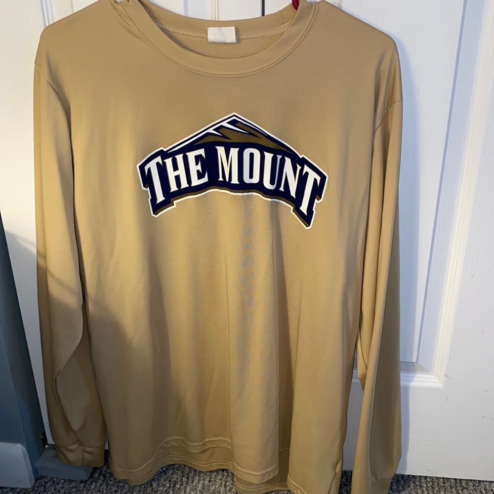Mount St Mary’s long sleeve